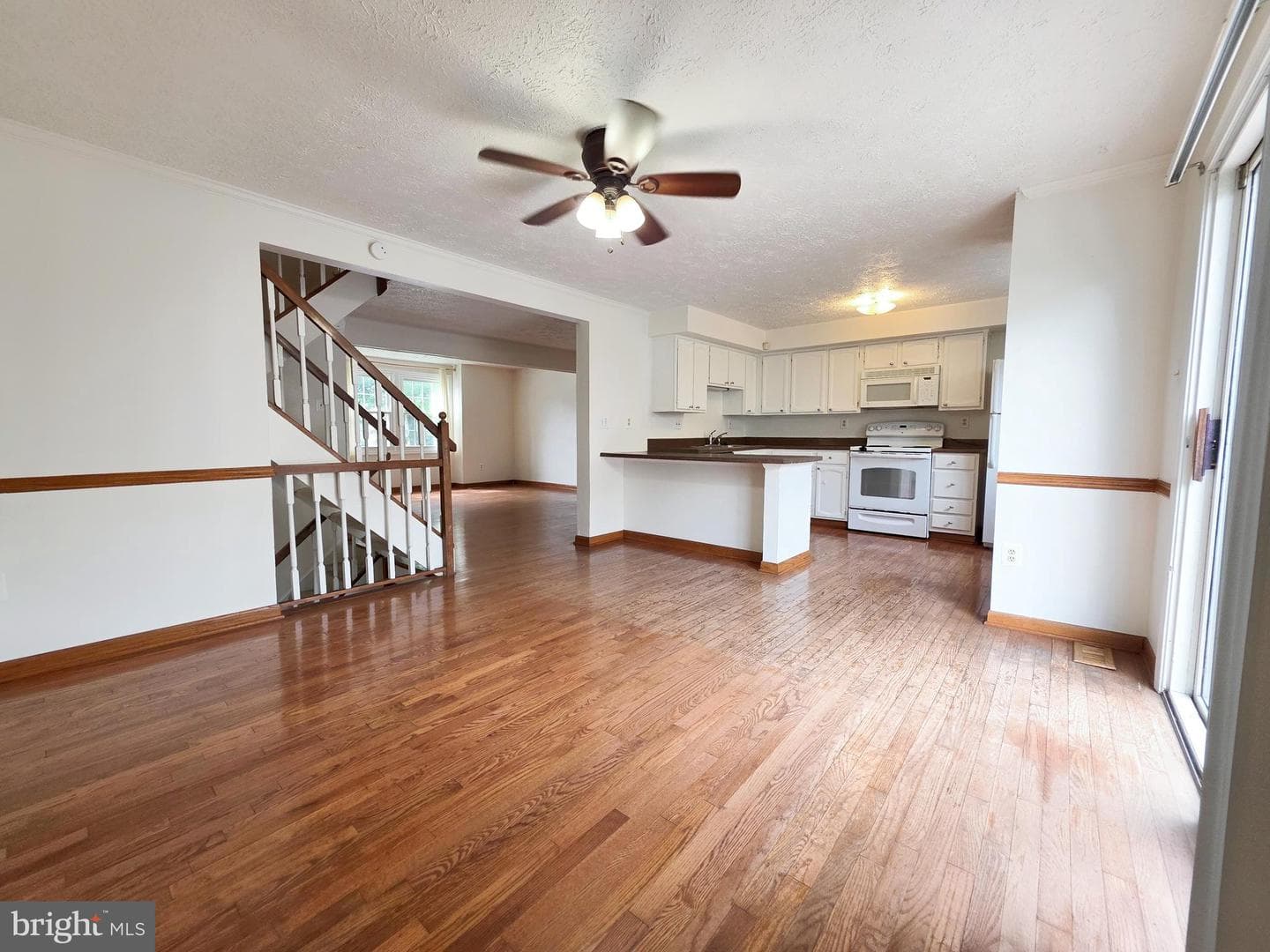 202 Curry Ford Lane photo 11