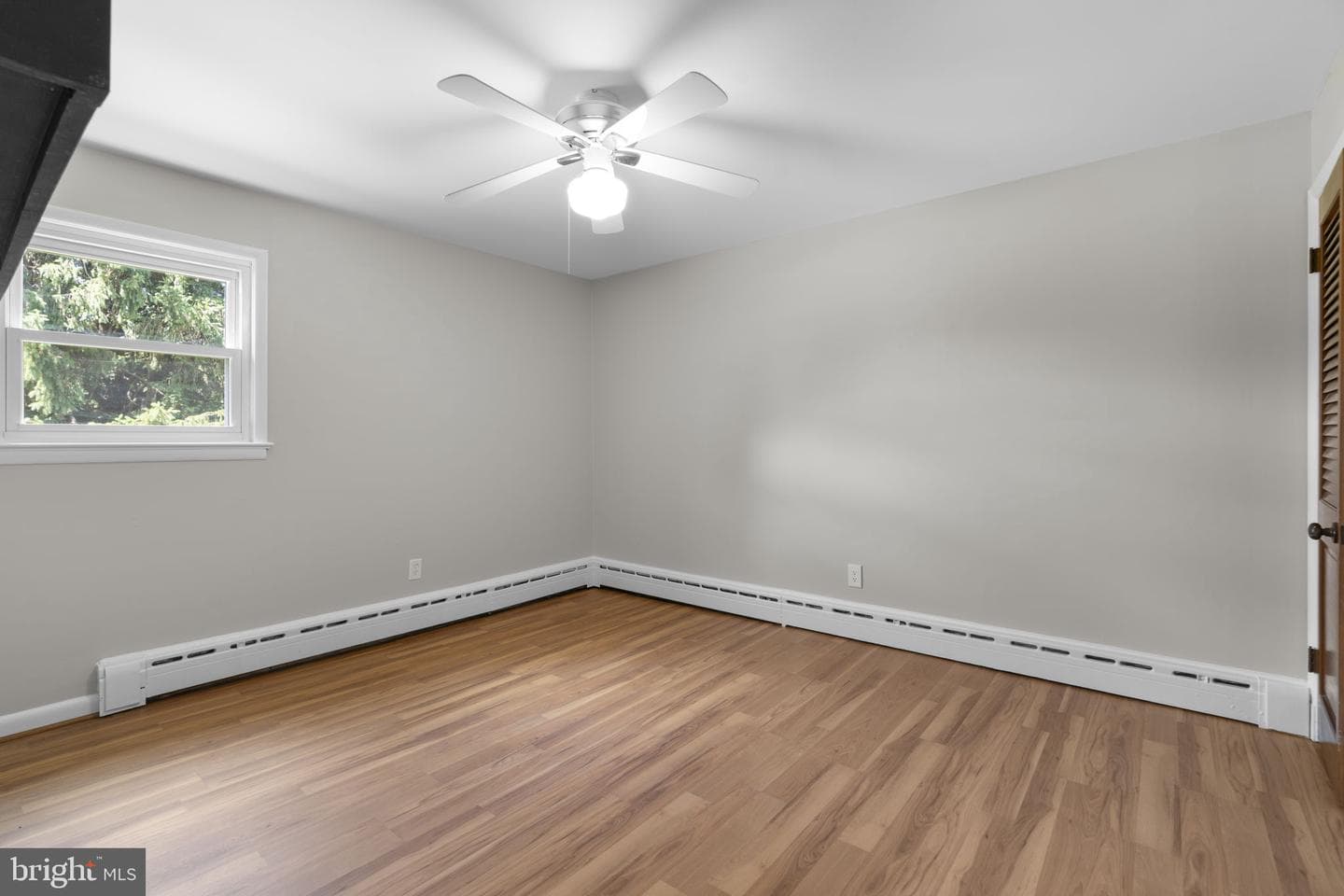 18015 Muncaster Road photo 64