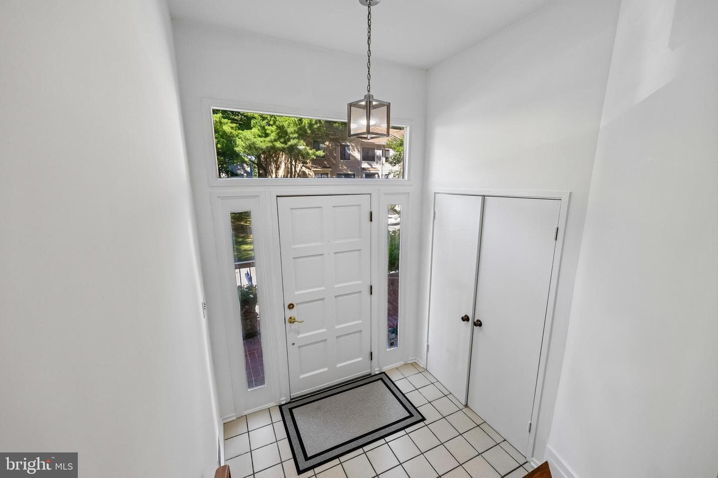 5904 Valerian Lane photo 10