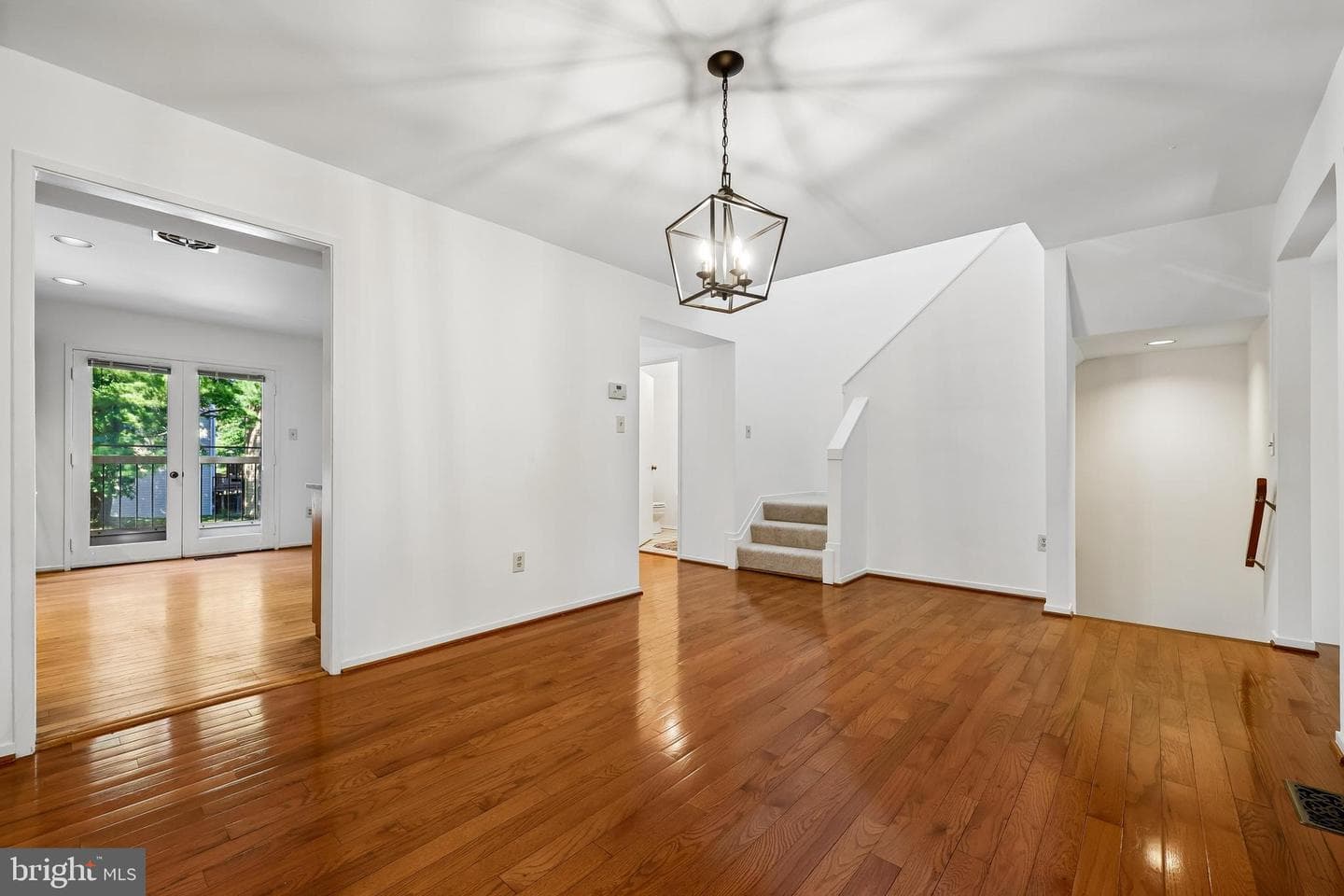 5904 Valerian Lane photo 18