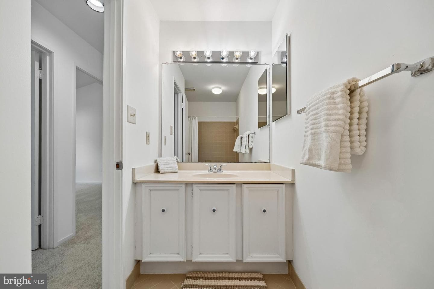 5904 Valerian Lane photo 33