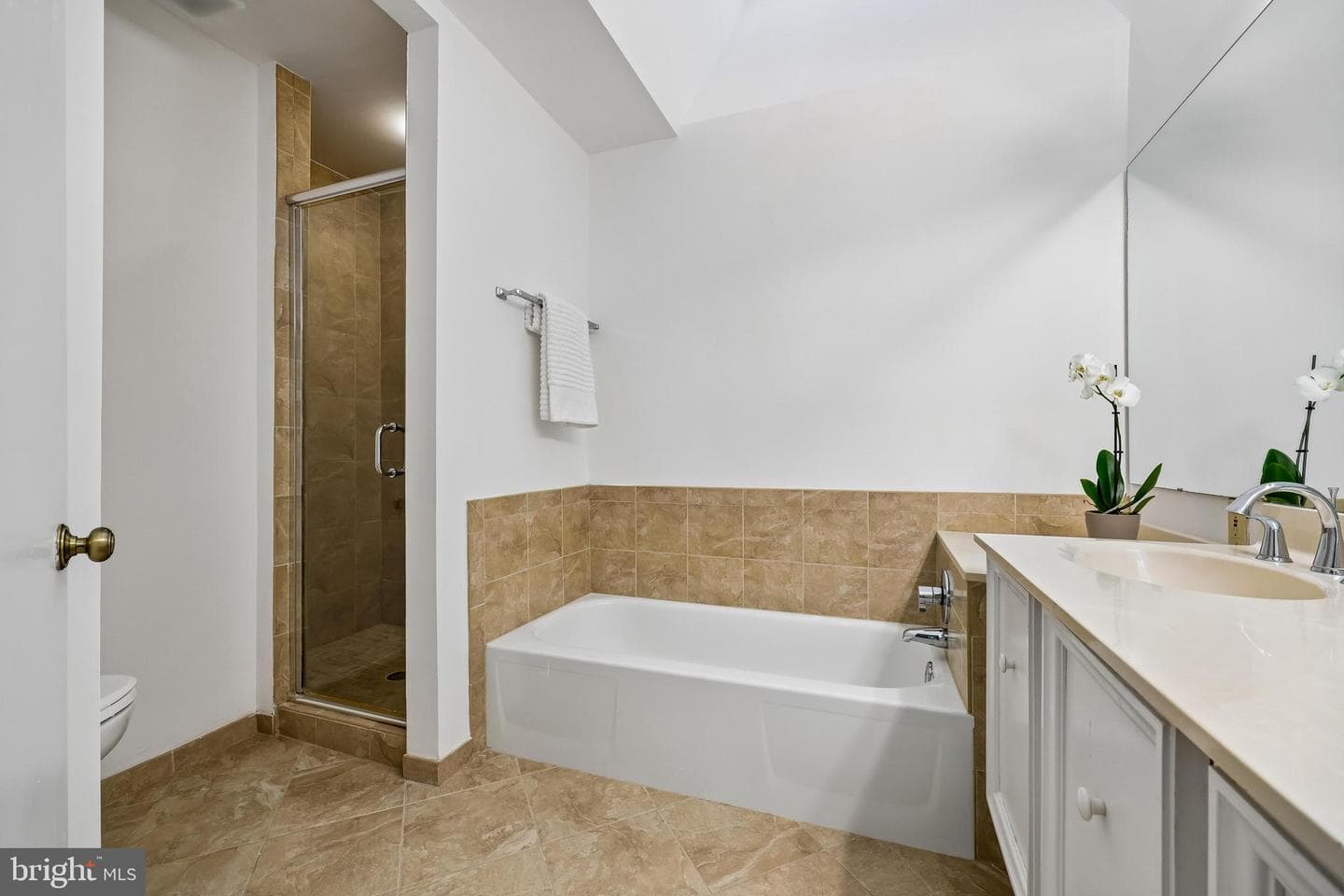 5904 Valerian Lane photo 46