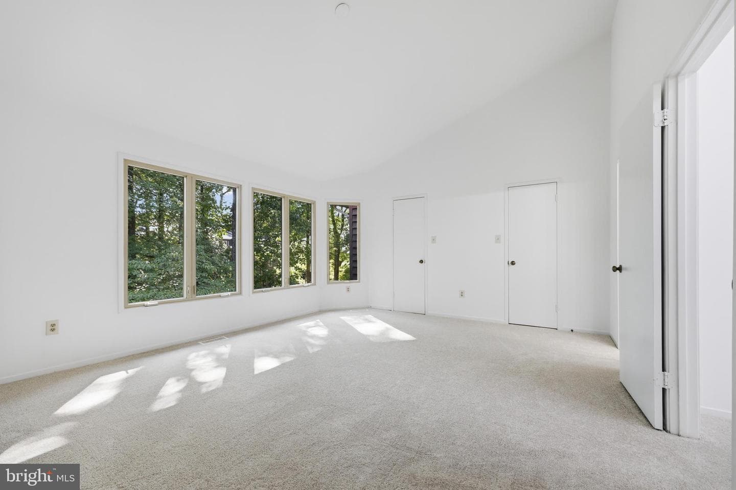5904 Valerian Lane photo 47