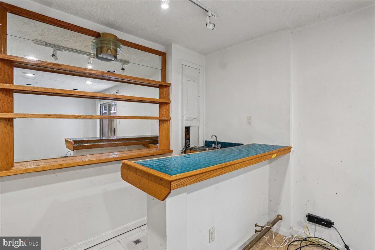 66 Shadowridge Court photo 32