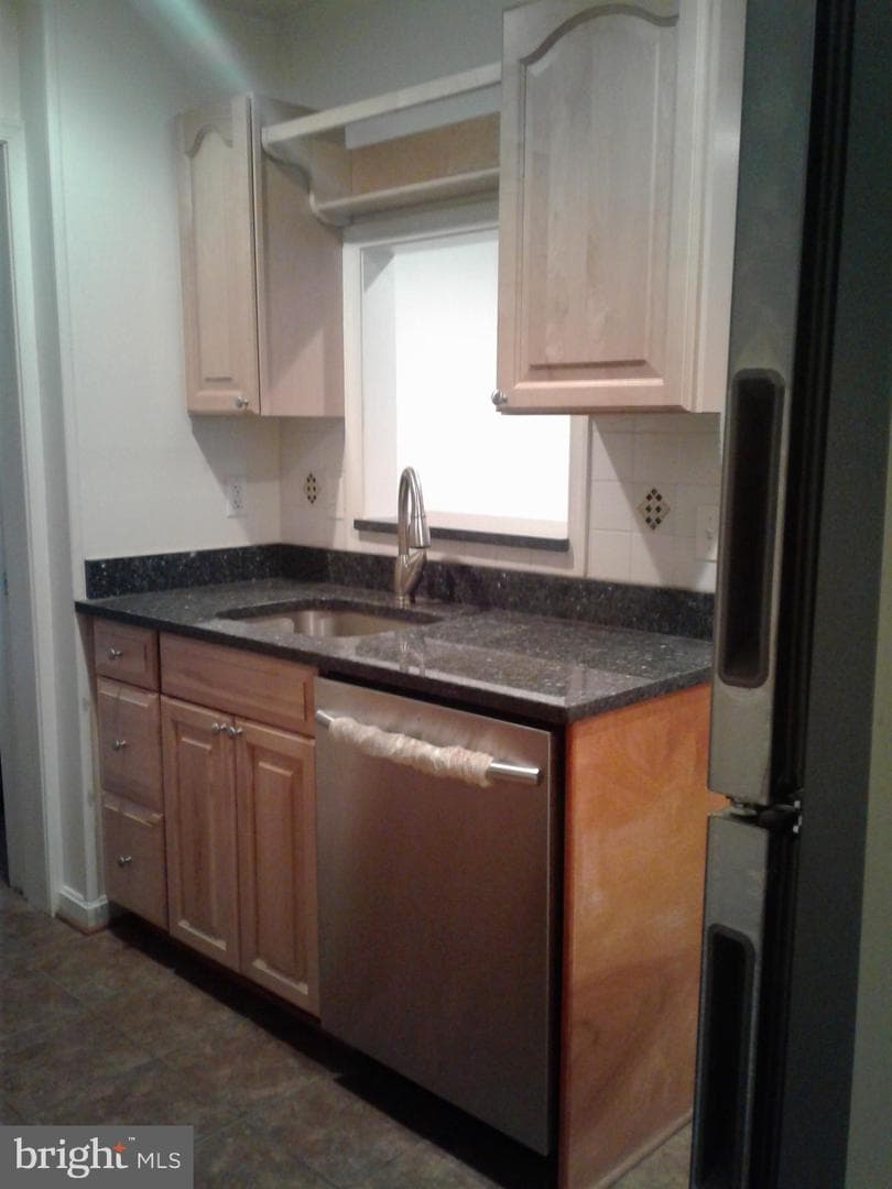 12030 Valleywood Drive photo 10