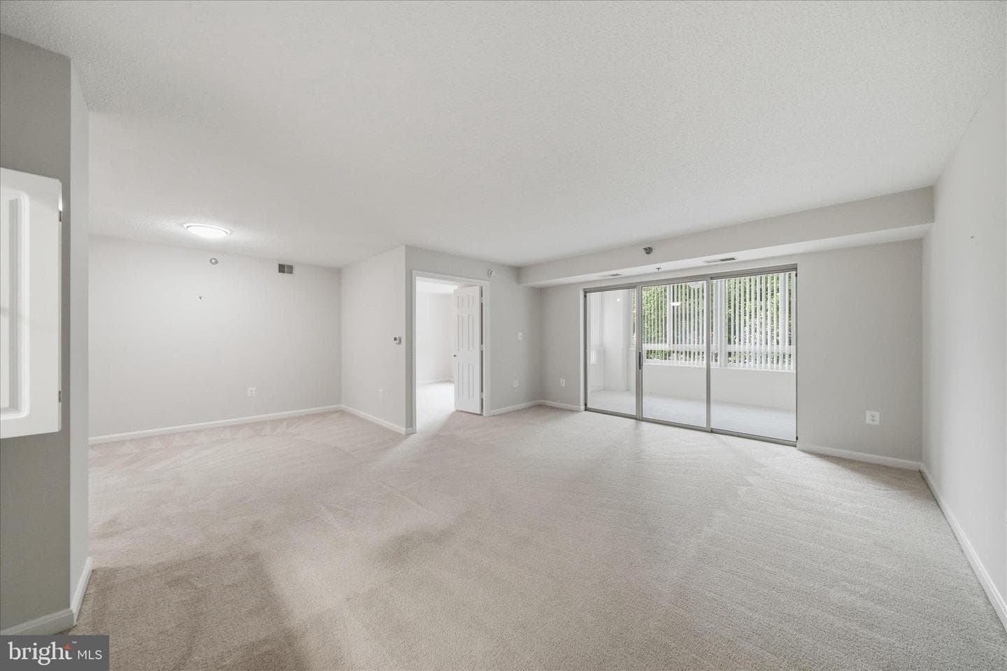 14809 Pennfield Circle #402 photo 11