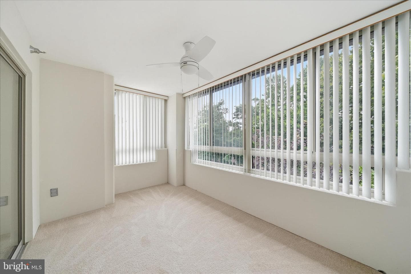 14809 Pennfield Circle #402 photo 13