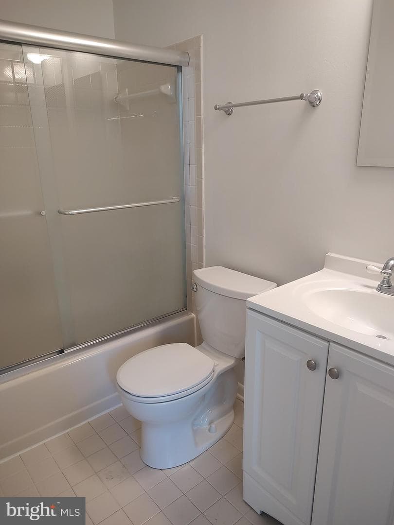 2869 Schoolhouse Circle photo 12