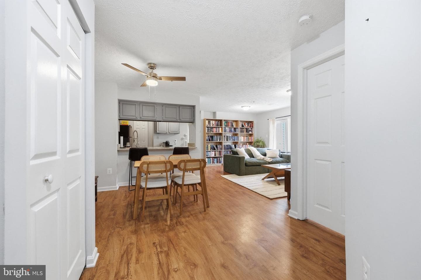 12201 Saint Peter Court #d photo 5