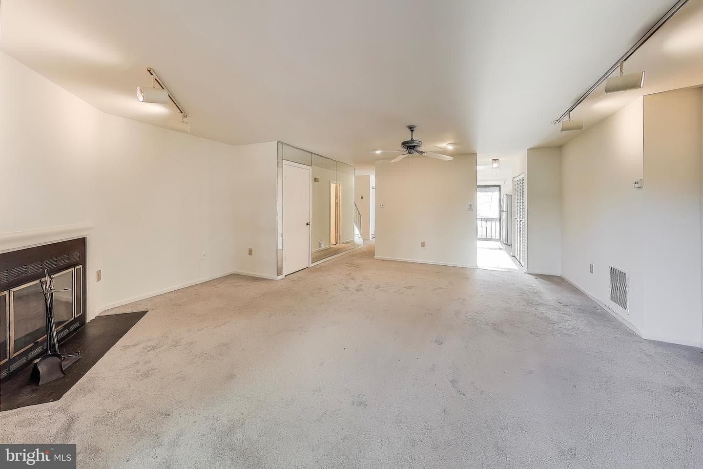 16 Dudley Court #7 photo 6