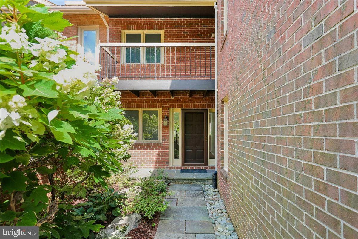 10719 Gloxinia Drive, Rockville