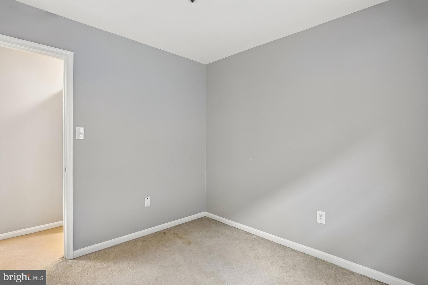 110 Clagett Crossing Place photo 31