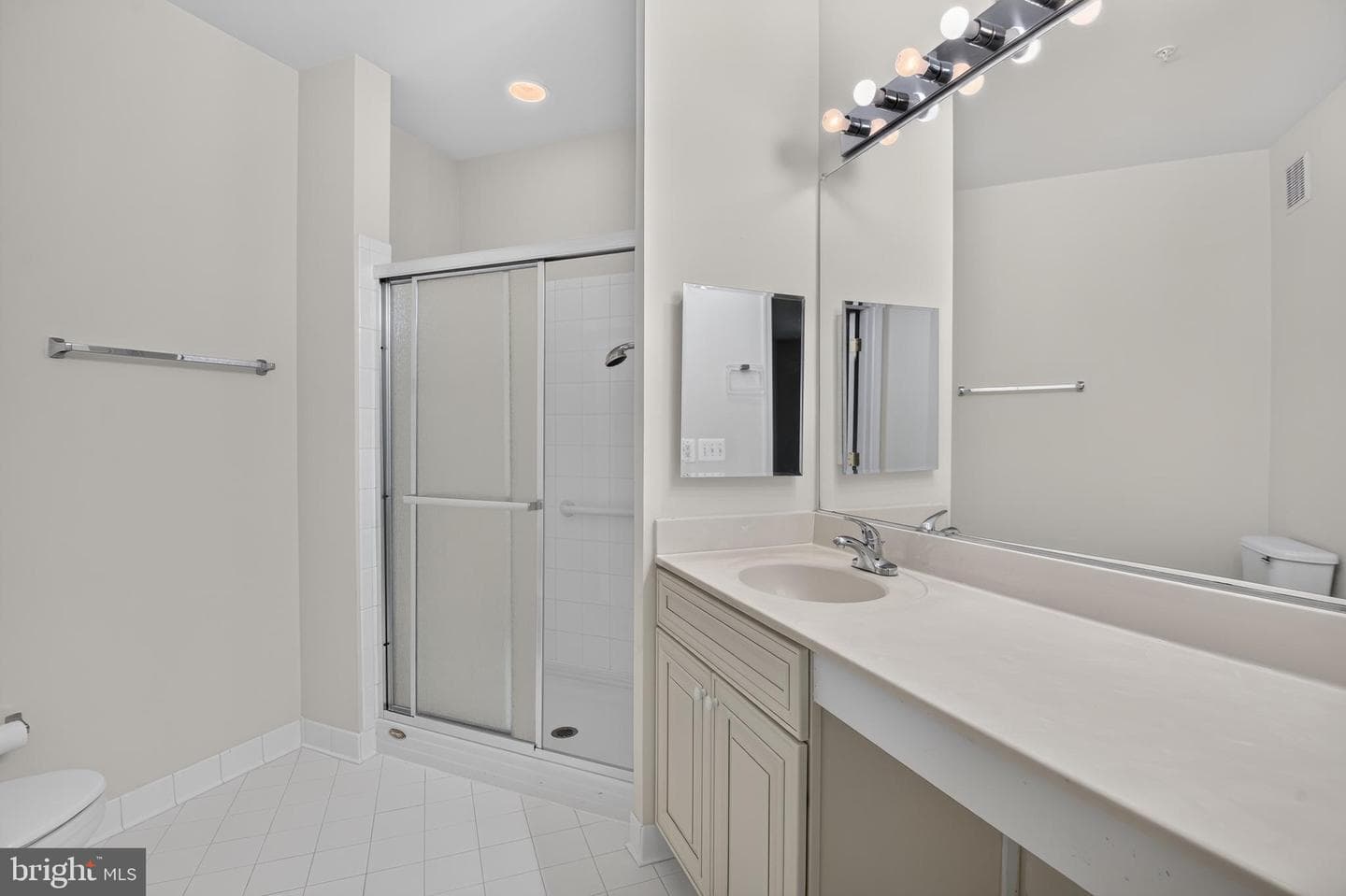 501 King Farm Boulevard #205 photo 23