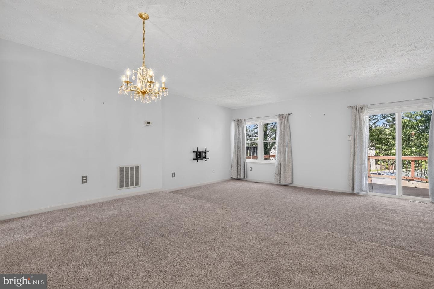 870 Bayridge Drive photo 13
