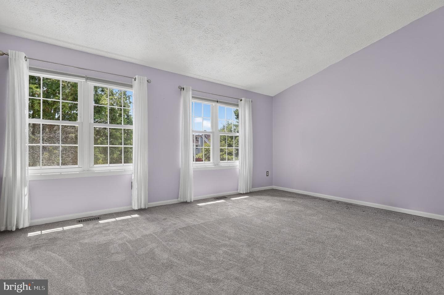 870 Bayridge Drive photo 18