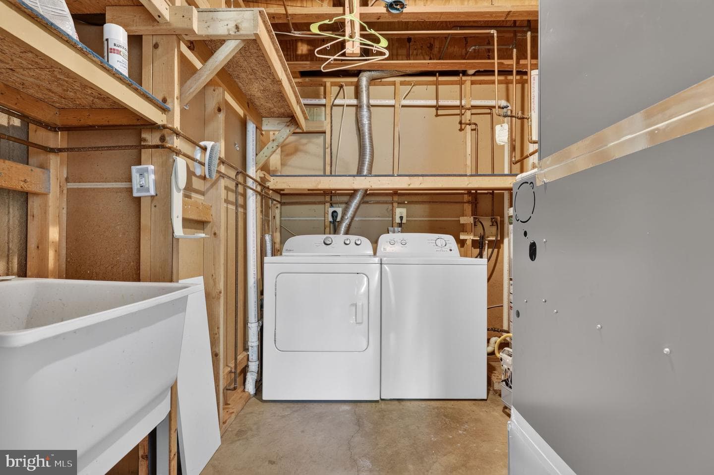 870 Bayridge Drive photo 34