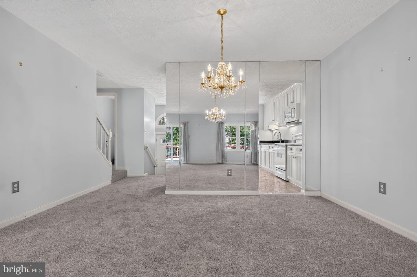870 Bayridge Drive photo 9