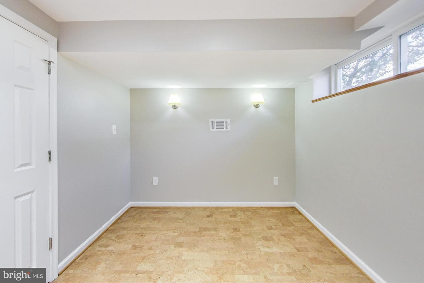 11407 Woodson Avenue photo 14