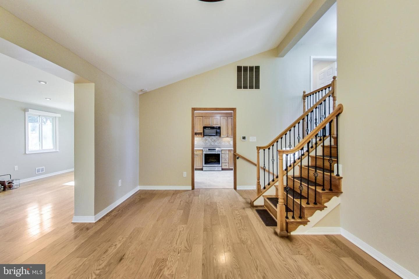11407 Woodson Avenue photo 7