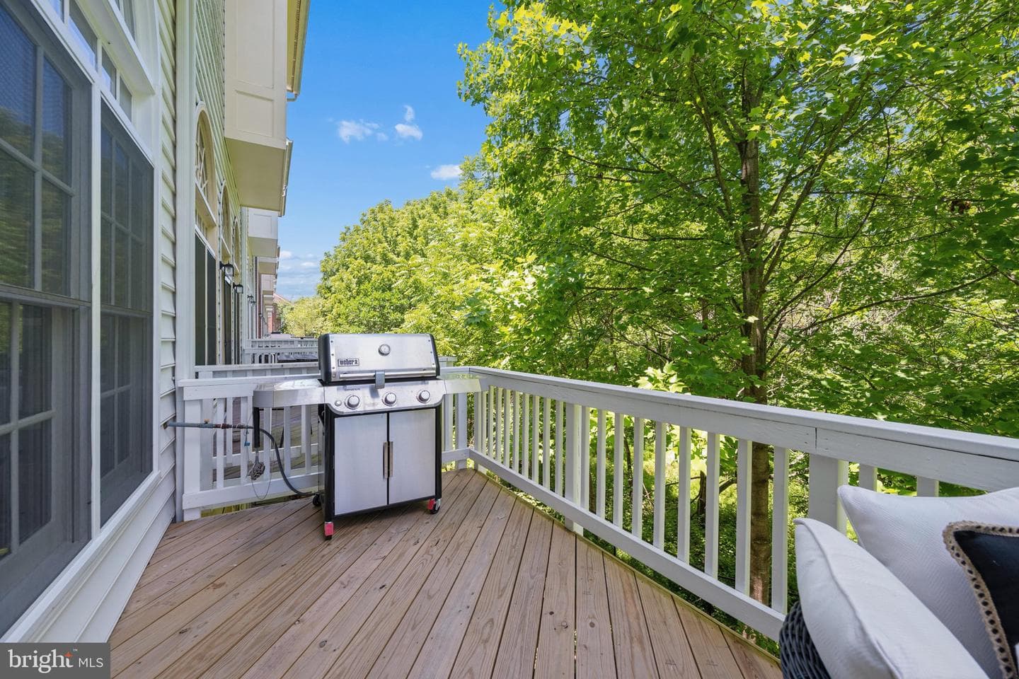 309 Oak Knoll Terrace photo 13