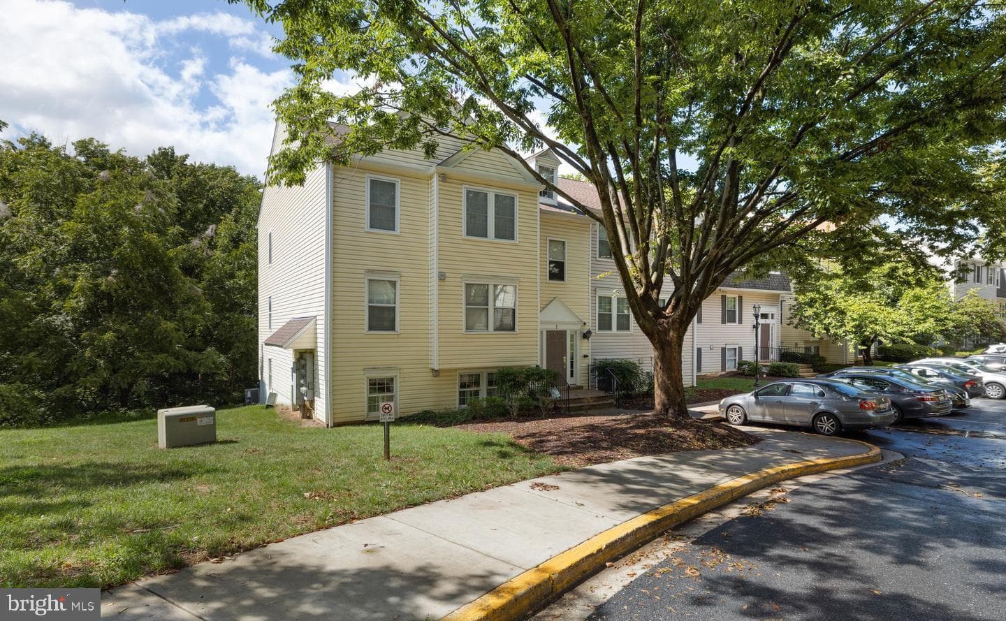 1 Pickering Court #1-102, Germantown