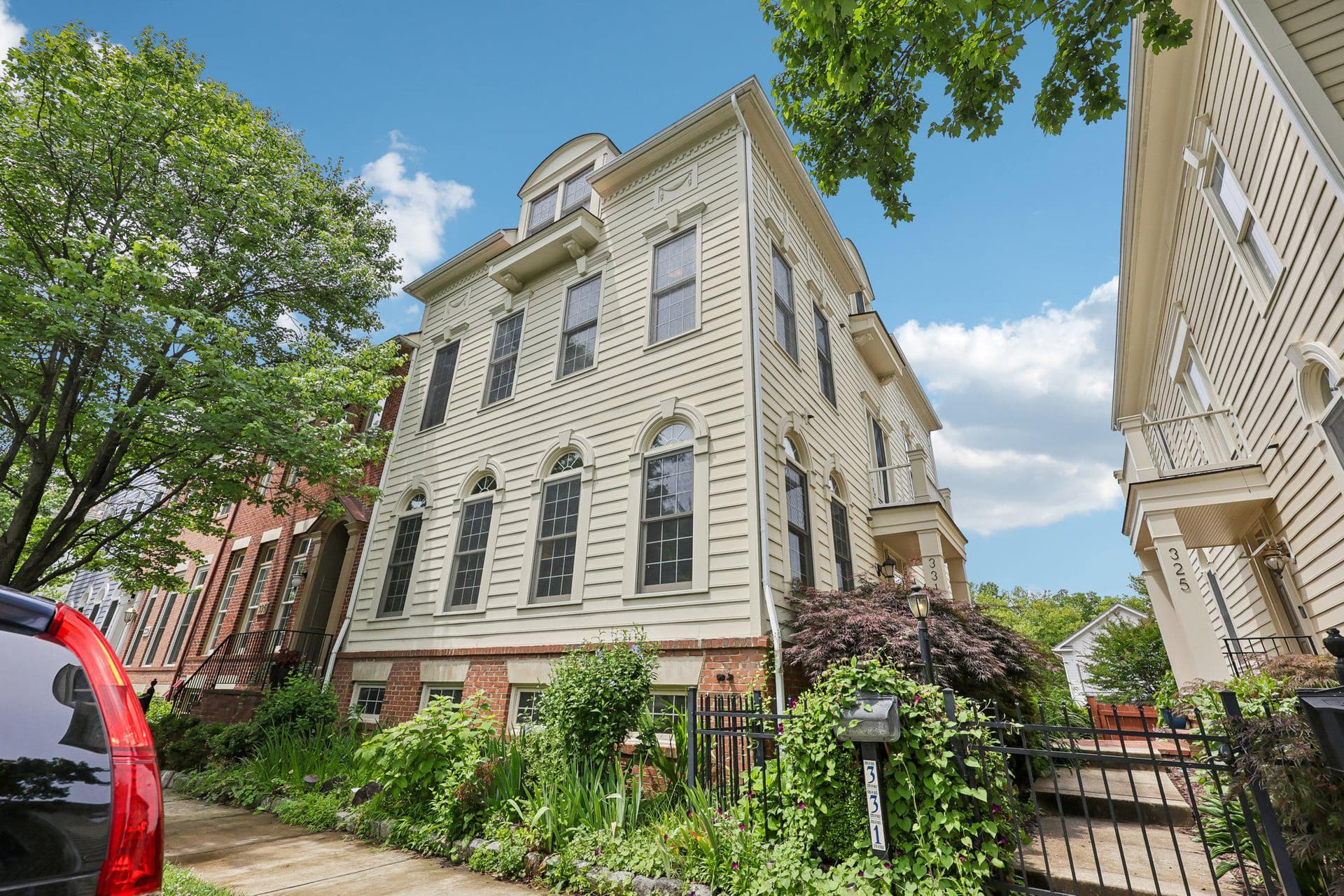 331 Alfandre St, Gaithersburg