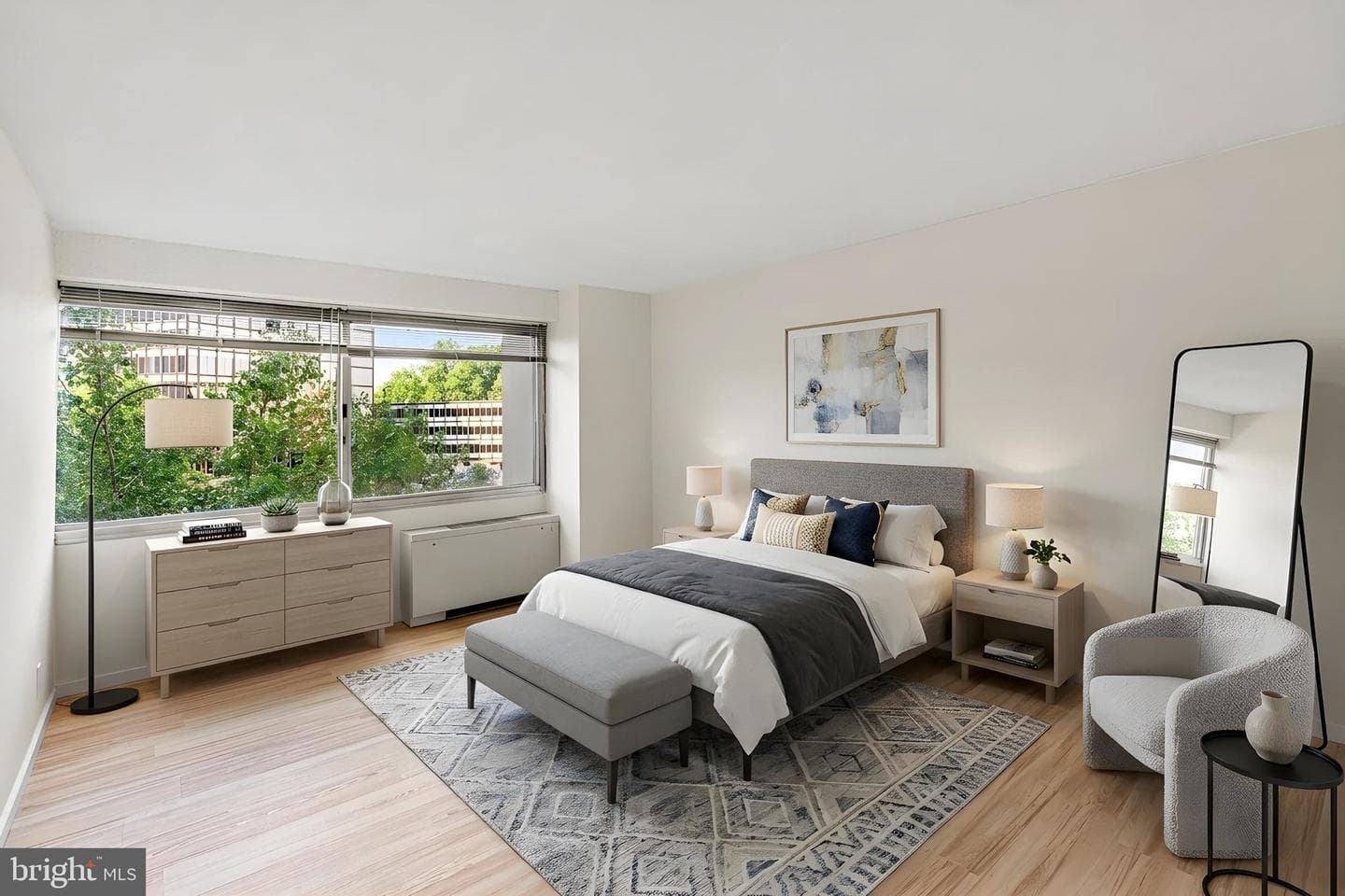 4515 Willard Avenue #709 S photo 23