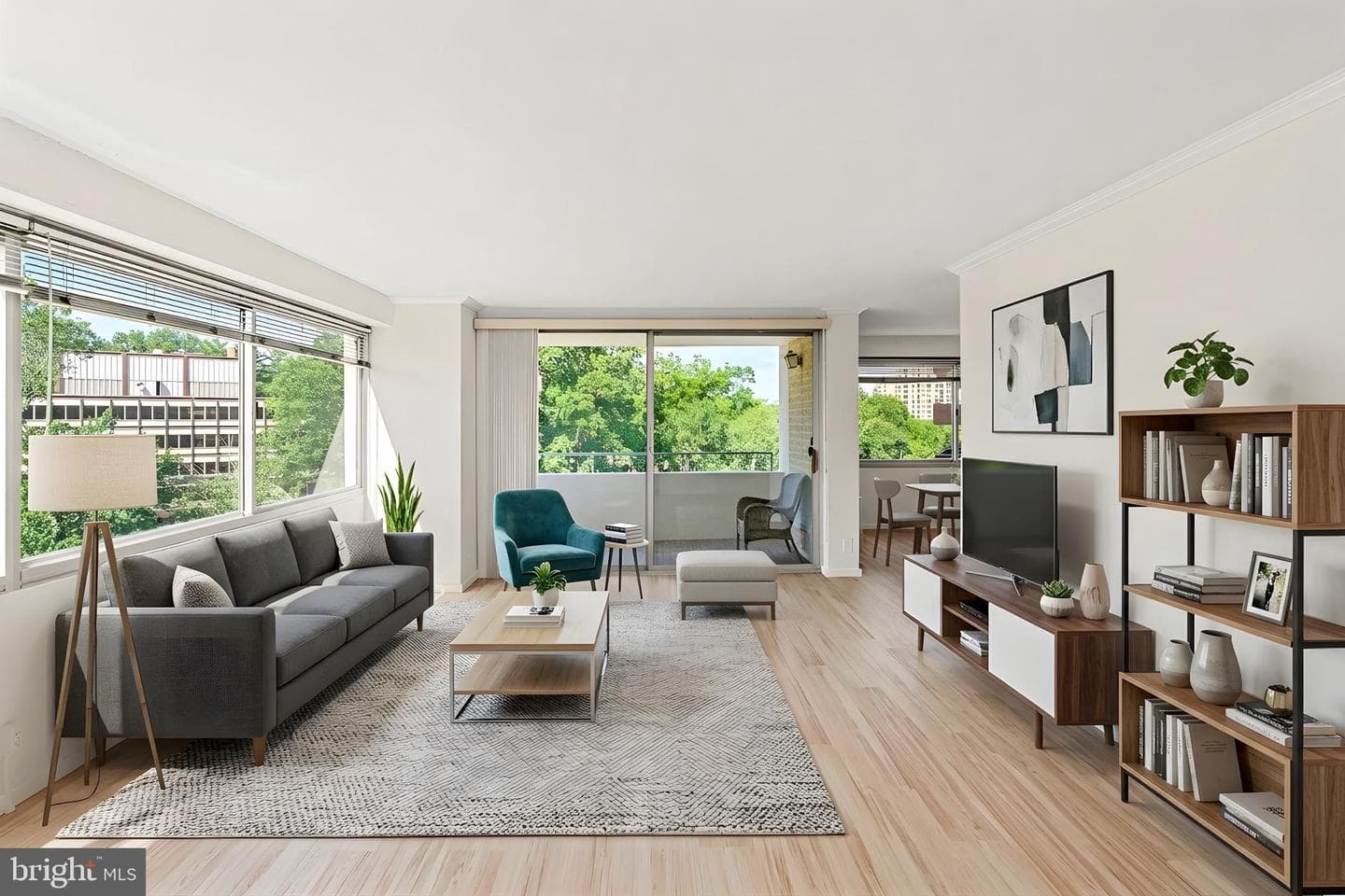 4515 Willard Avenue #709 S photo 7