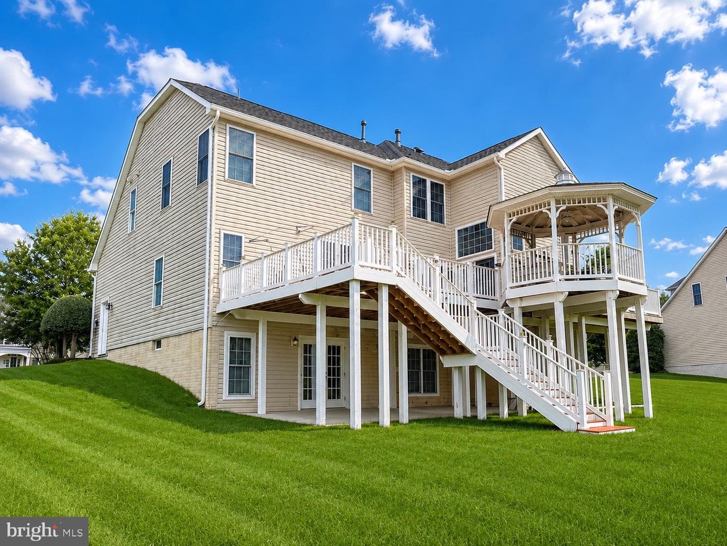 15224 Lions Den Road photo 12