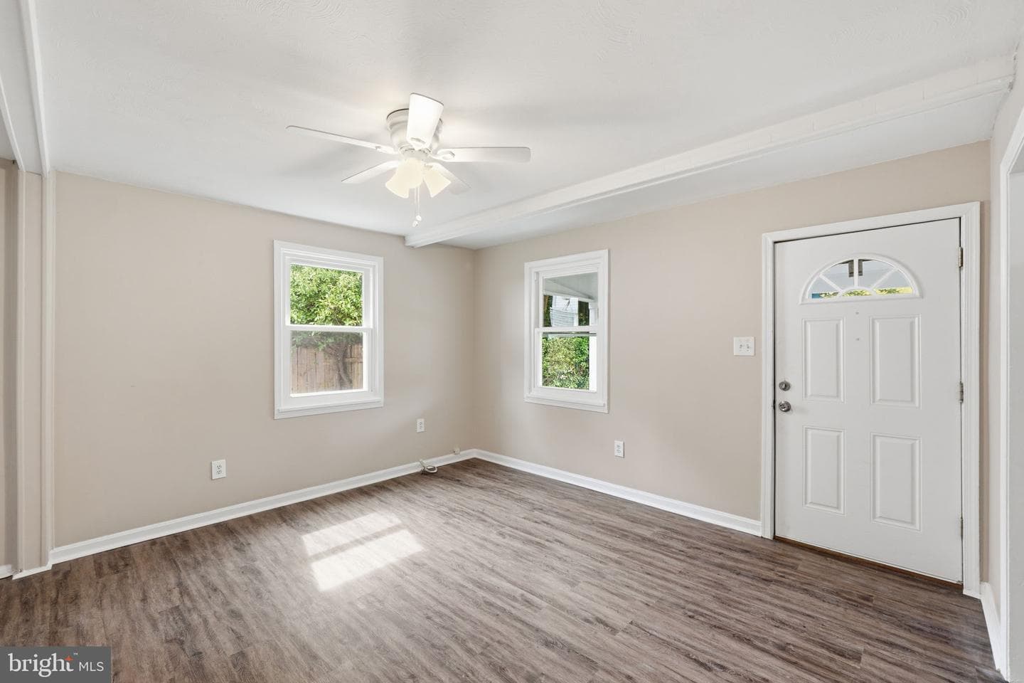 514 Crabb Avenue photo 10