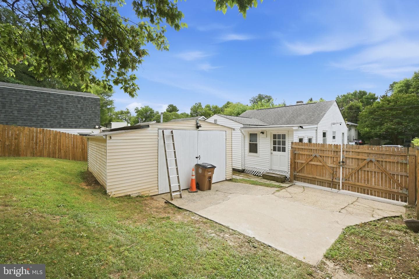 514 Crabb Avenue photo 30