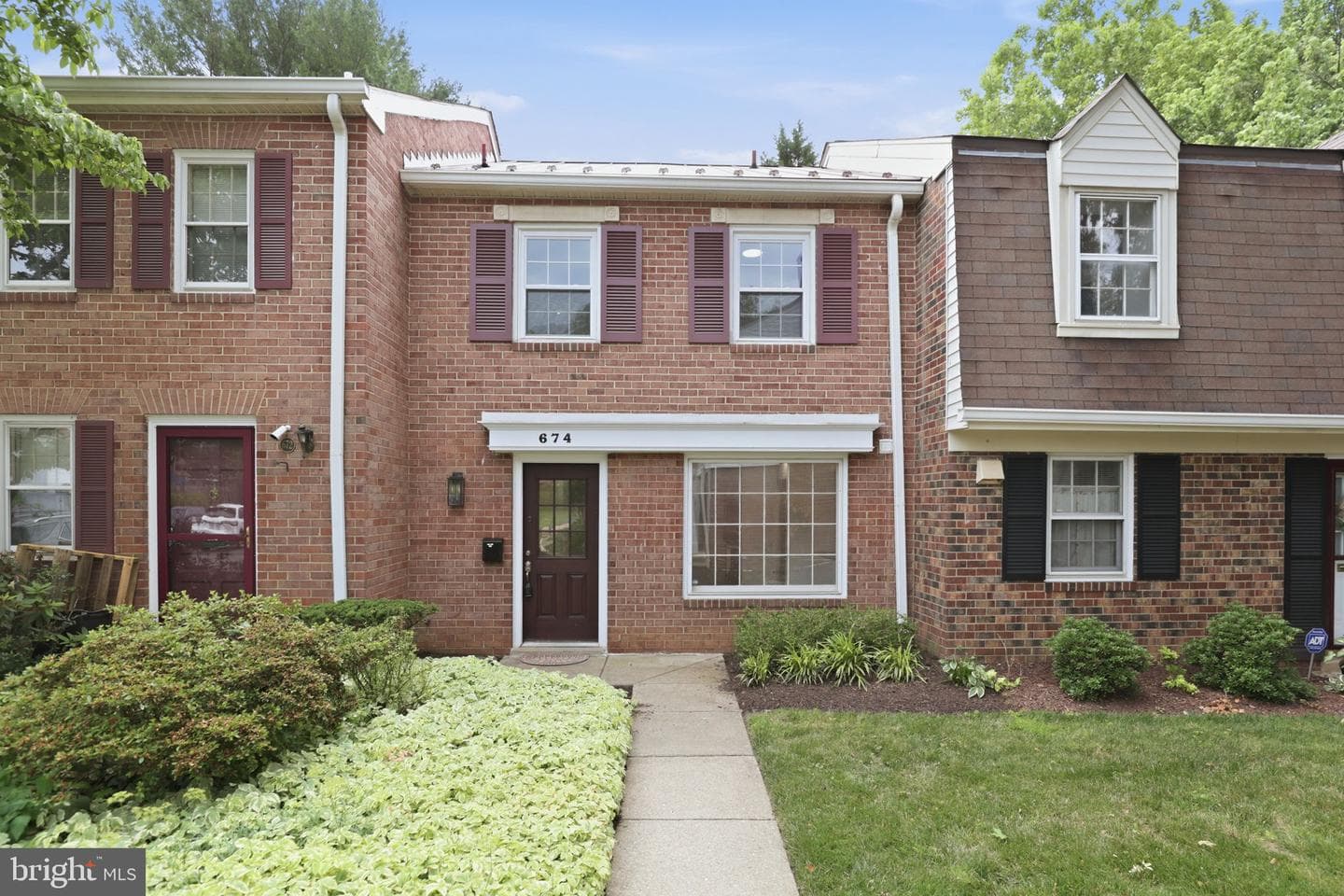 674 Azalea Drive #5-674, Rockville