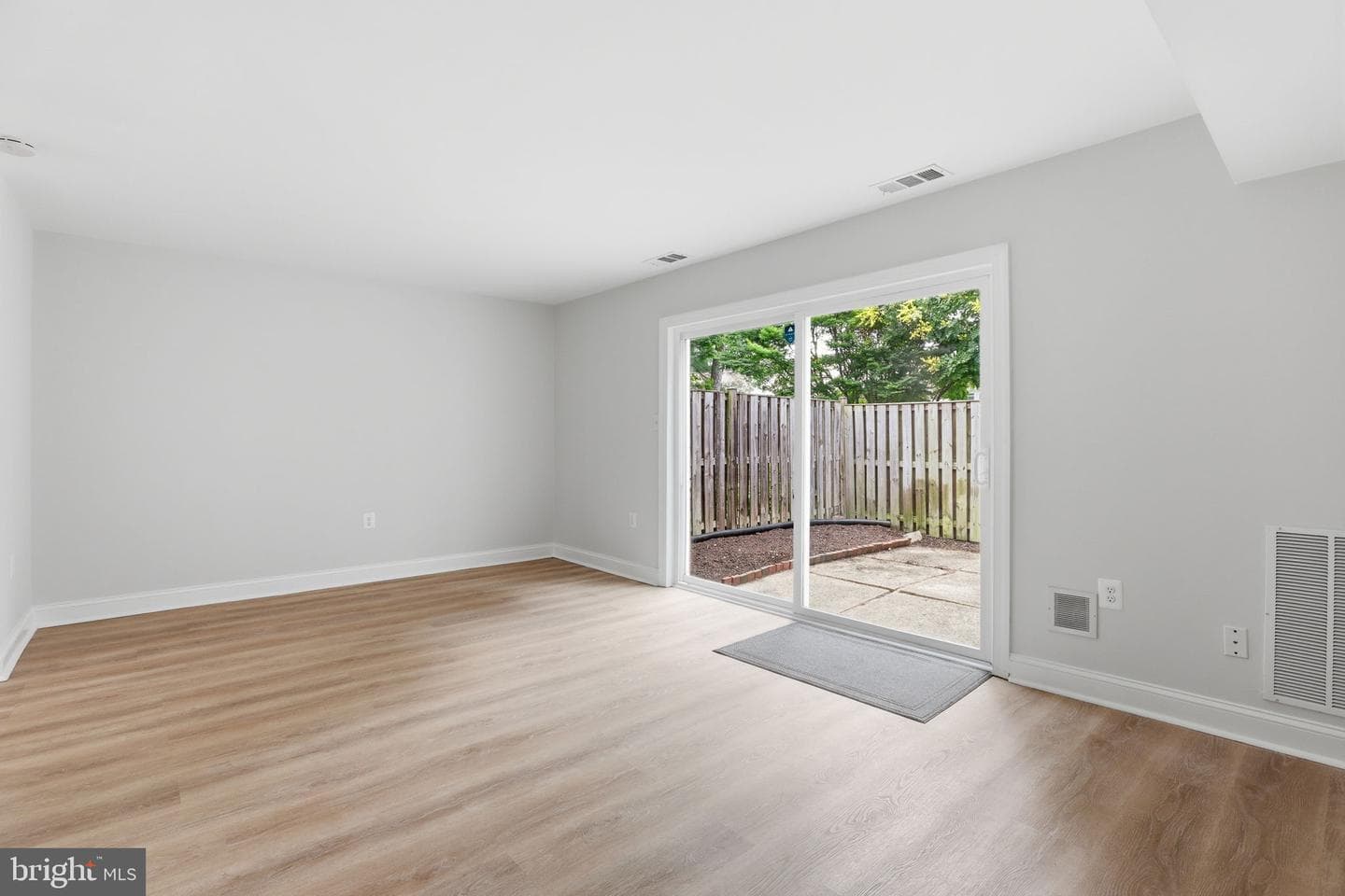674 Azalea Drive #5-674 photo 10