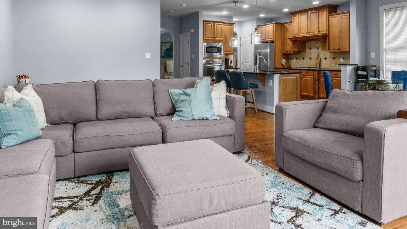 132 Liriope Place photo 14