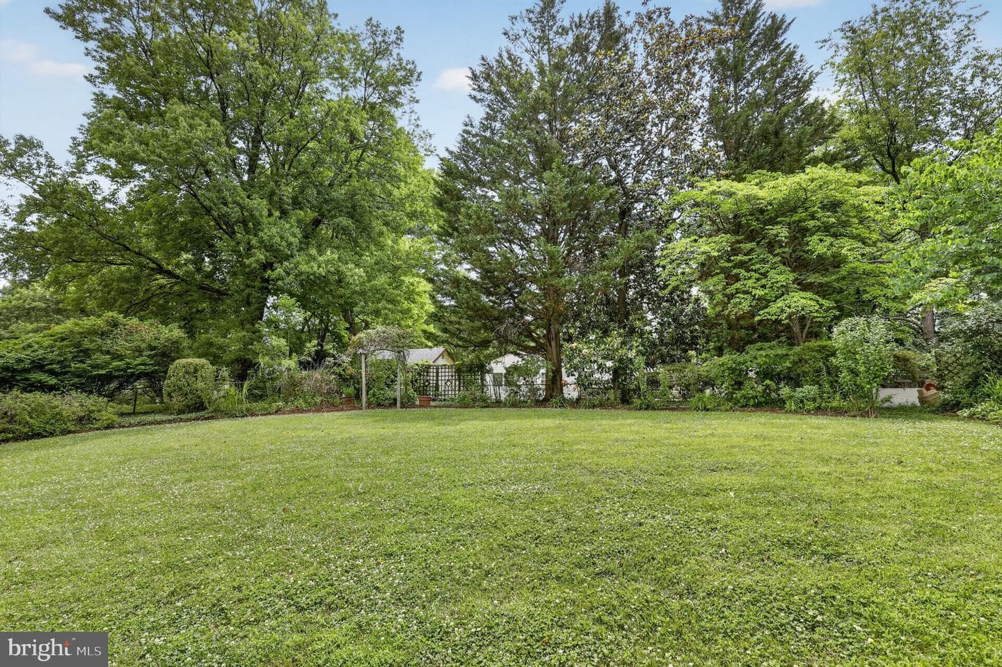 8912 N Westland Drive photo 54