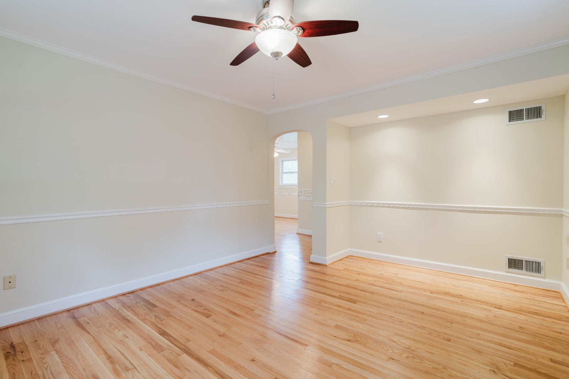 10200 Duvawn Place photo 14