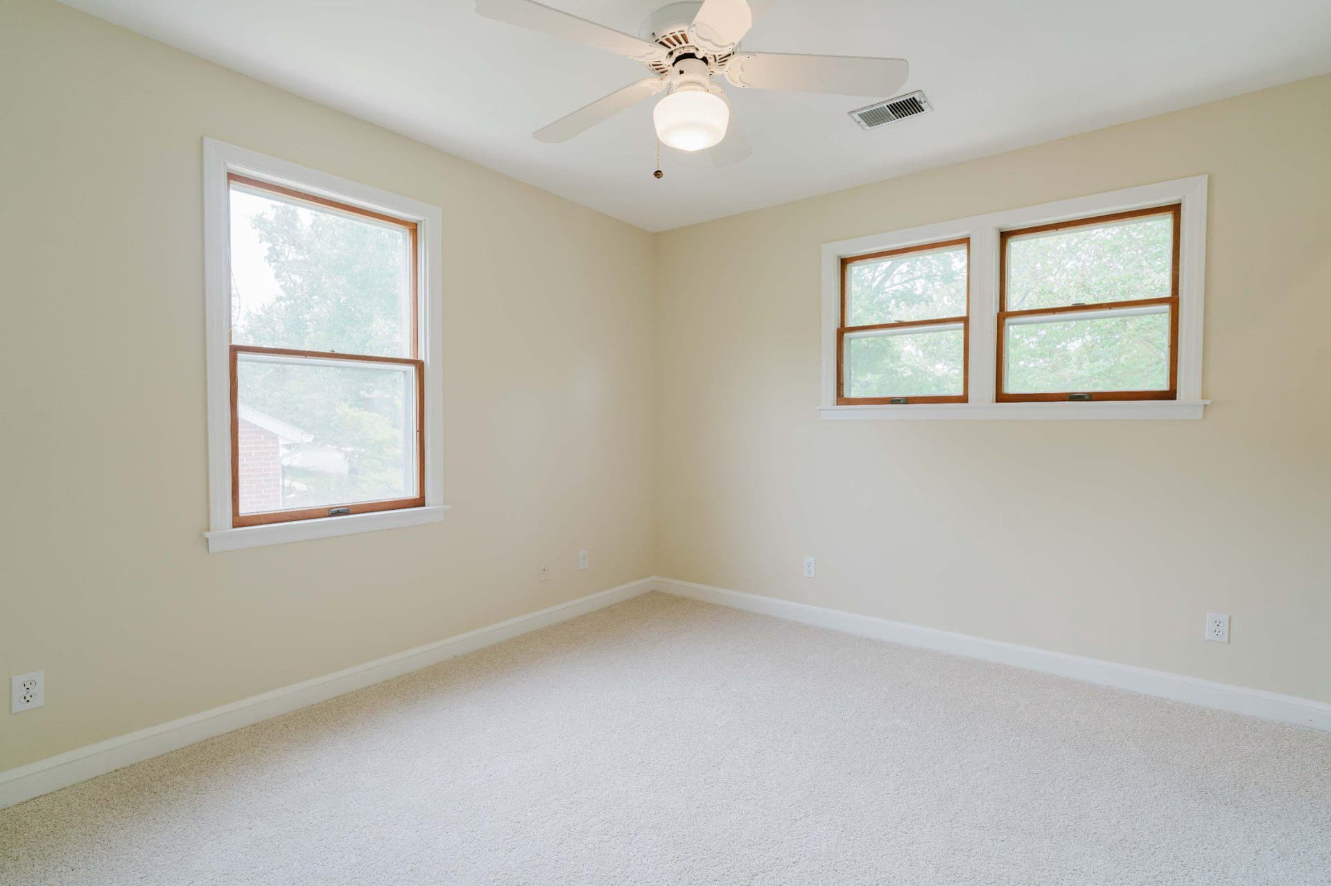 10200 Duvawn Place photo 17