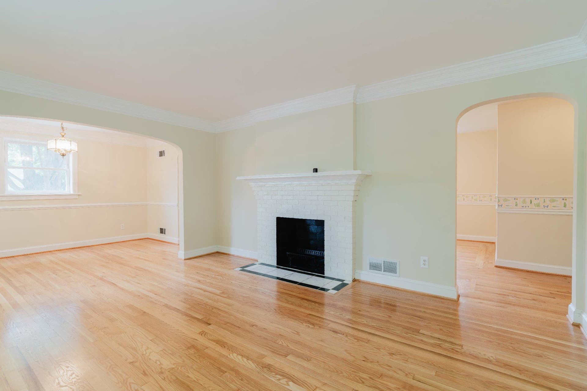 10200 Duvawn Pl, Silver Spring