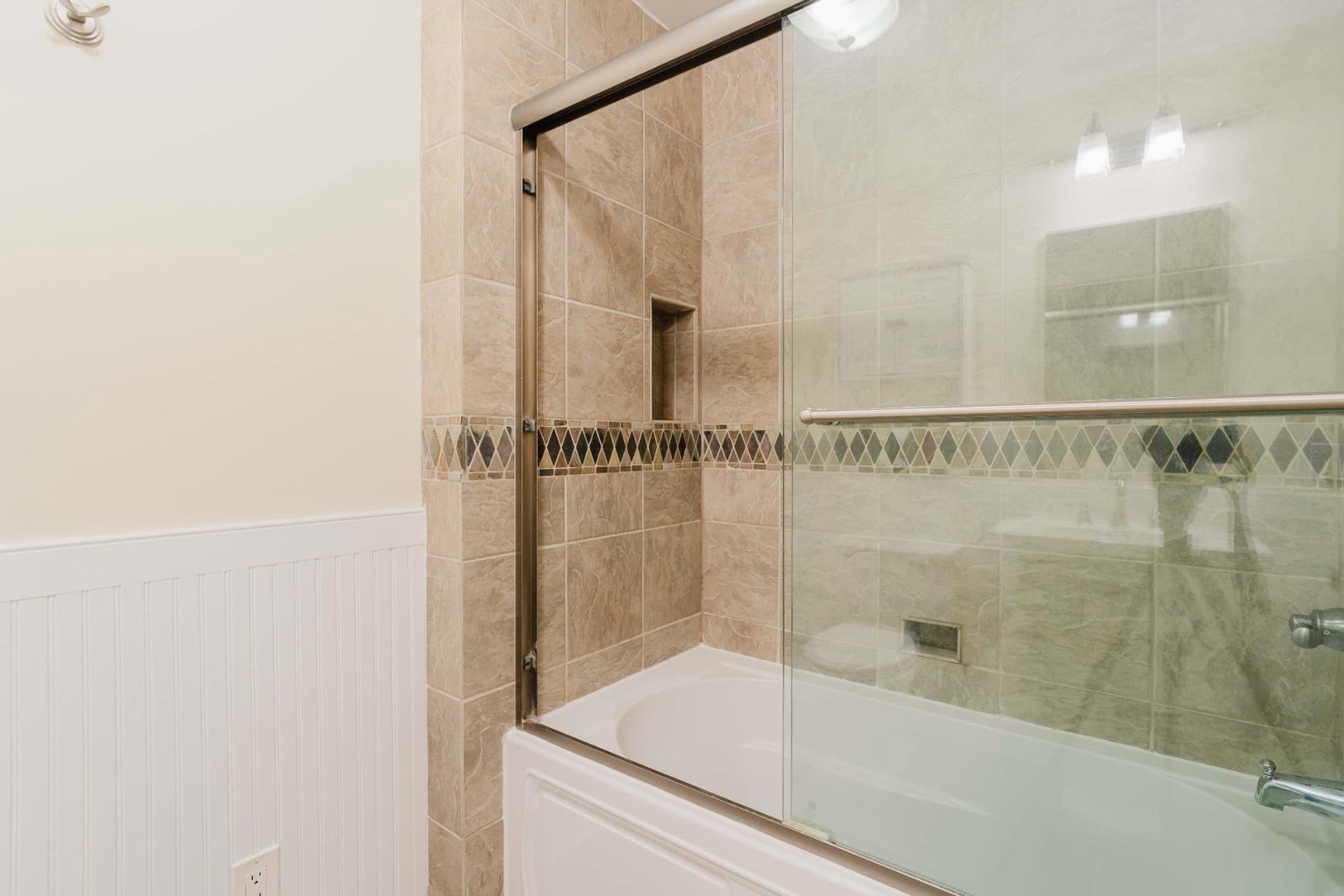 10200 Duvawn Place photo 20
