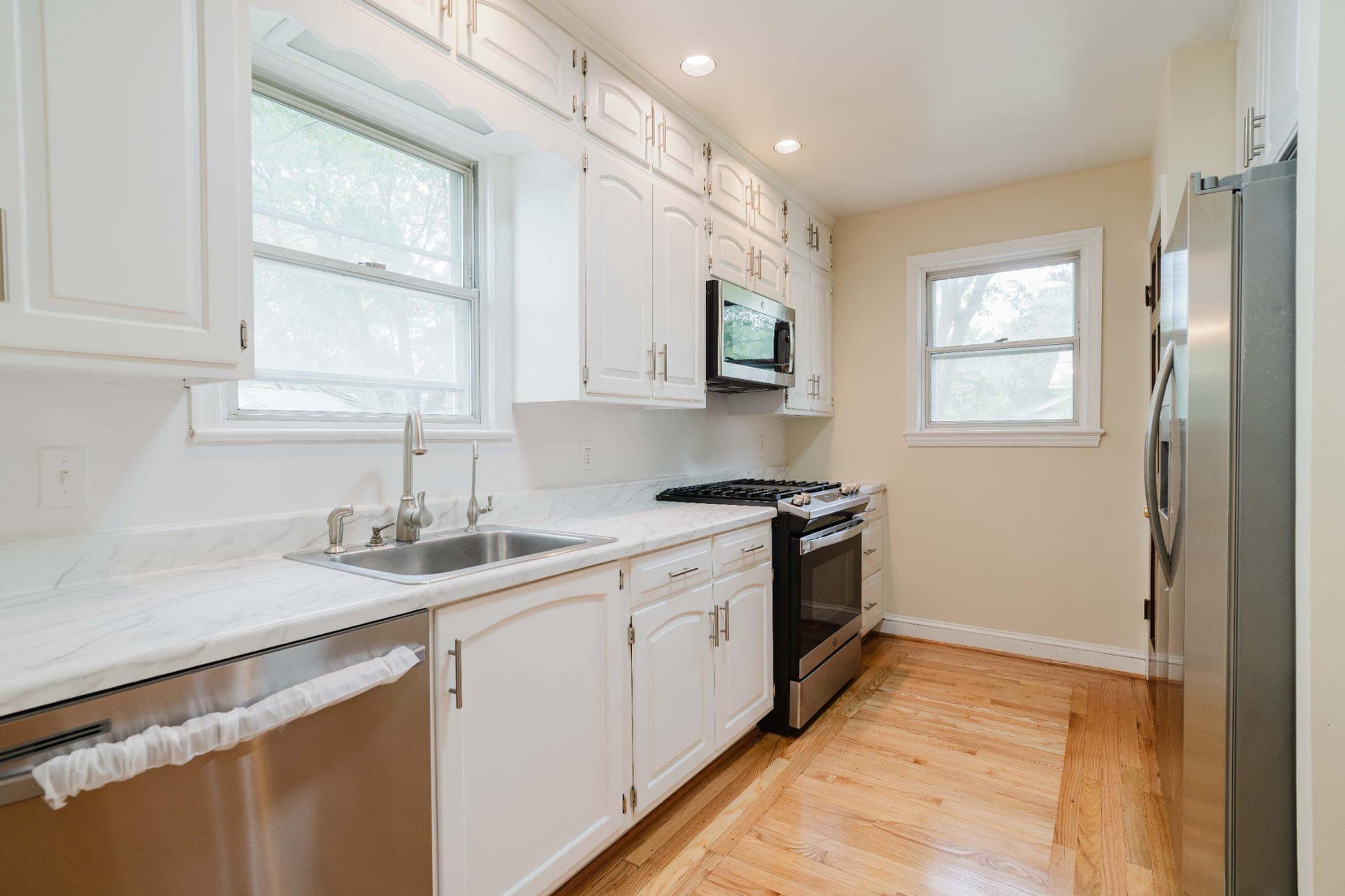 10200 Duvawn Place photo 6
