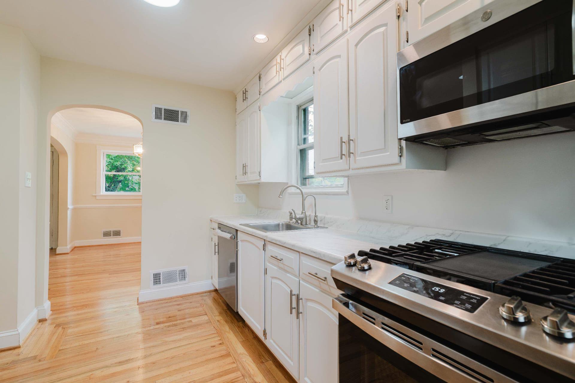 10200 Duvawn Place photo 9