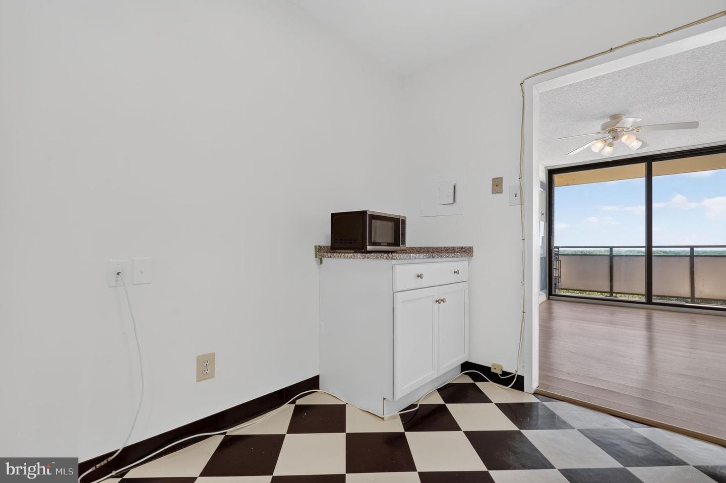 5225 Pooks Hill Road #1319s photo 17