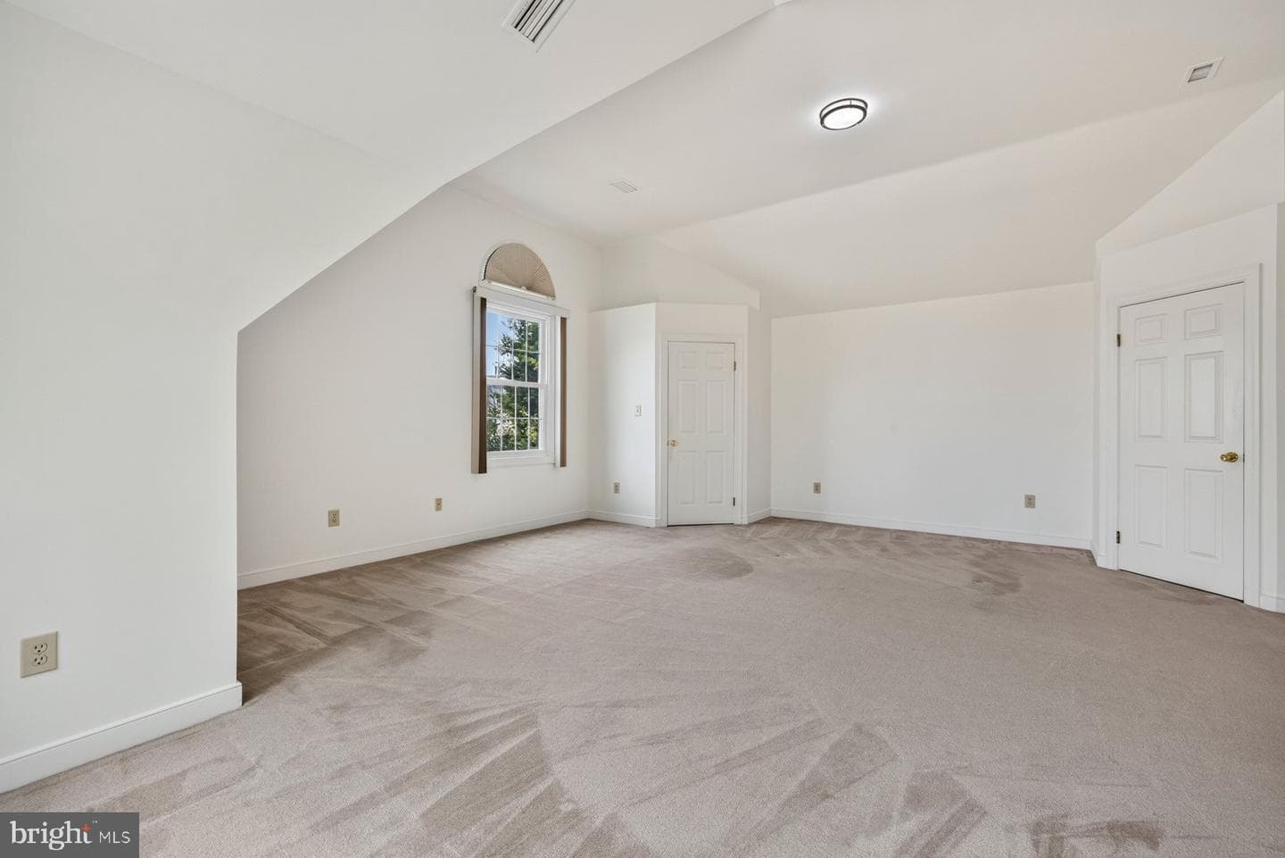 14107 Silent Wood Way photo 34