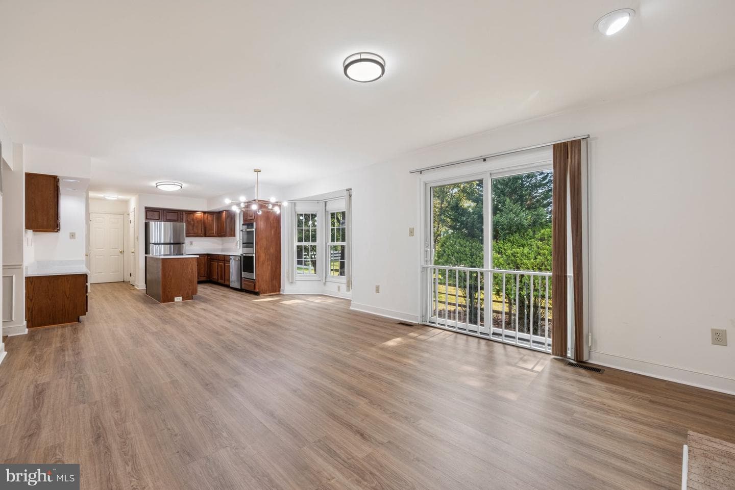 14107 Silent Wood Way photo 9