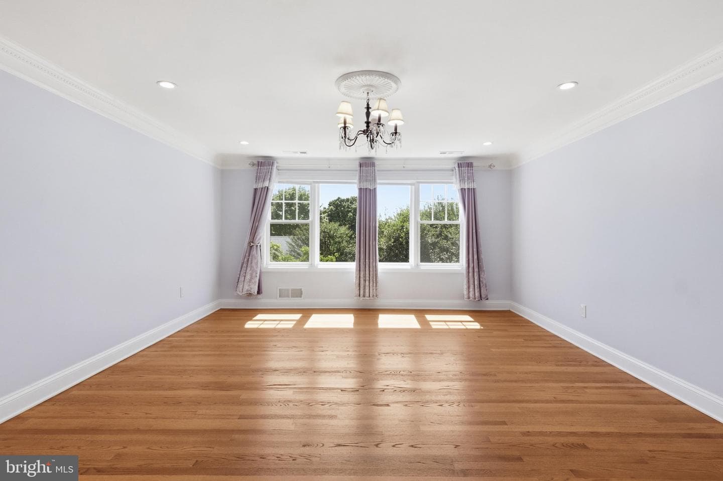 6012 Overlea Road photo 24
