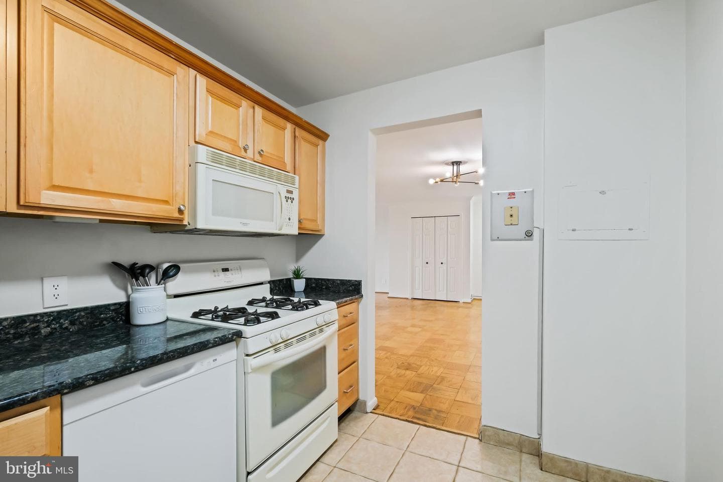 5101 River Road #513 photo 15