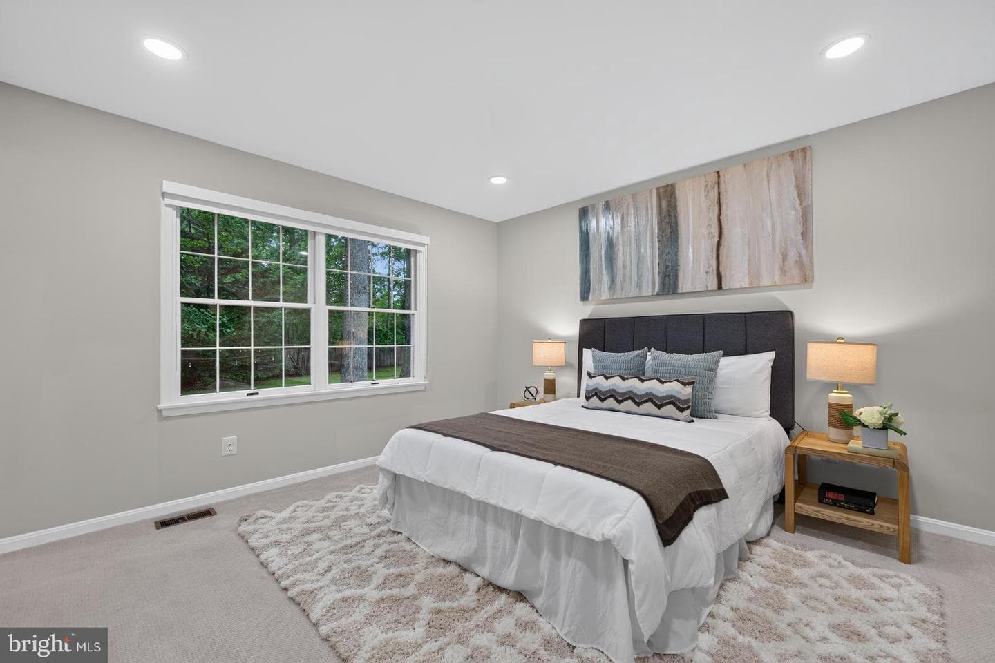 2270 Glenmore Terrace photo 10