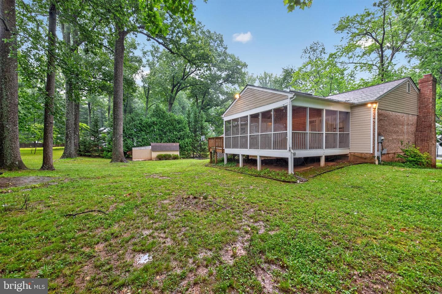 2270 Glenmore Terrace photo 25