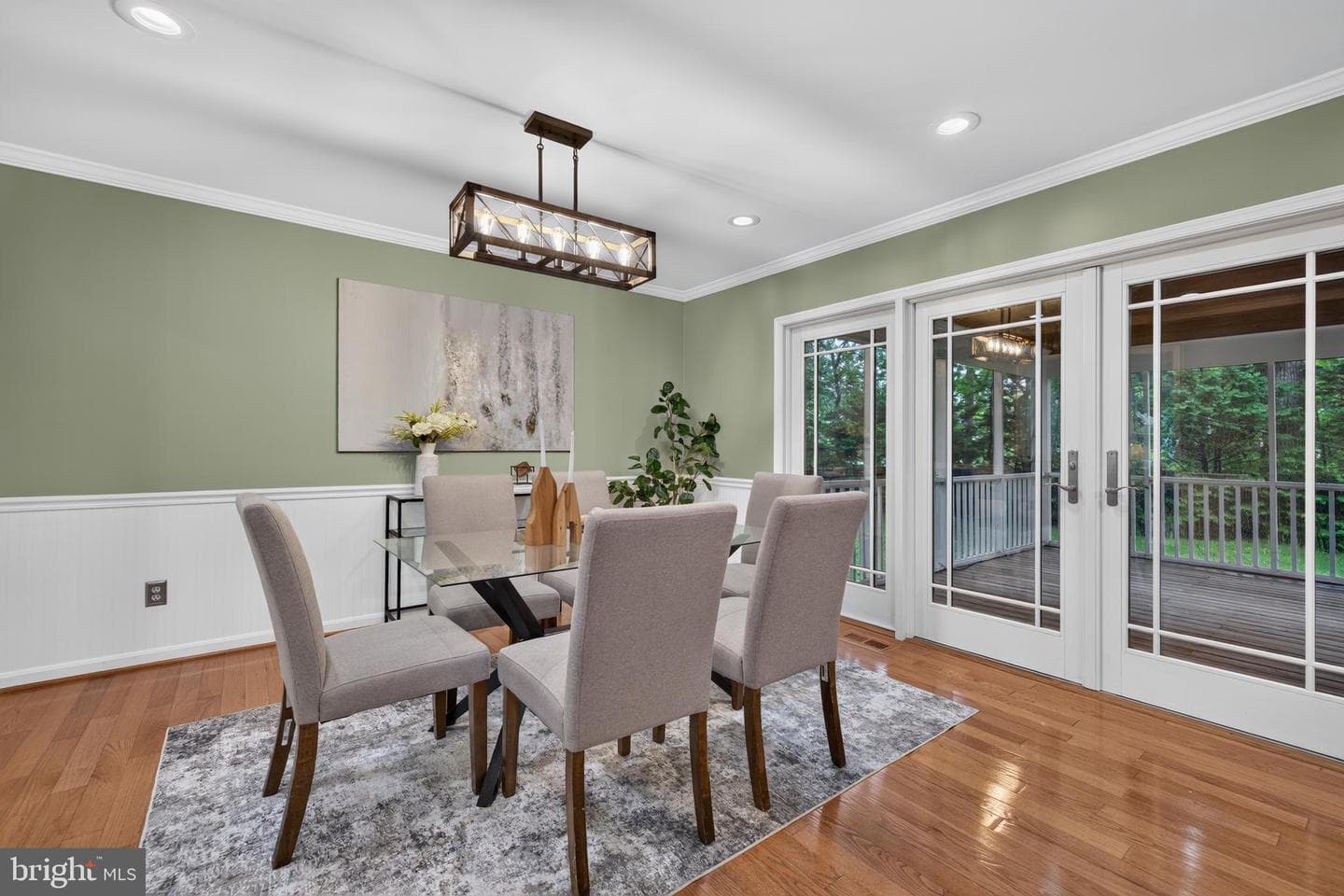 2270 Glenmore Terrace photo 6