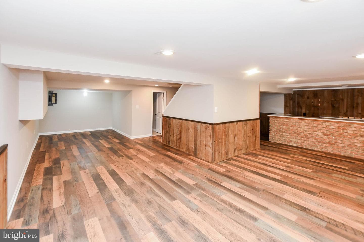 19104 Roman Way photo 55